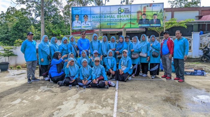 Semarak HAB ke-80, MIN 1 Kerinci Ikut Meriahkan Jalan Sehat Kerukunan