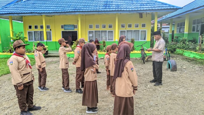 Belajar Melalui Investigasi, Siswa Kelas VIA MIN 1 Kerinci Mengamati Makhluk Hidup dan Lingkungan Secara Sistematis