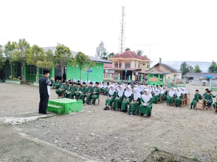 Pagi Penuh Makna di MIN 1 Kerinci, Bekal Siswa Menggapai Masa Depan Cerah