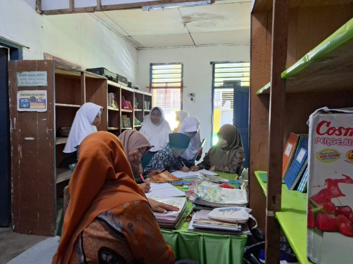 Perpustakaan MIN 1 Kerinci Berbenah, Wujudkan Layanan Literasi yang Lebih Baik