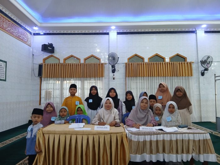 Siswa/i MIN 1 Kerinci Berpartisipasi dalam Lomba Peringatan Nuzulul Quran 17 Ramadhan di Masjid Baitul Ihsan Kemantan