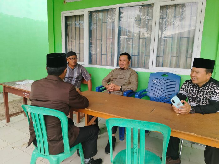 Diskusi Santai, Semangat Islami Tetap Menyala: Silaturahmi dan Sinergi Guru MIN 1 Kerinci Perkuat Ukhuwah