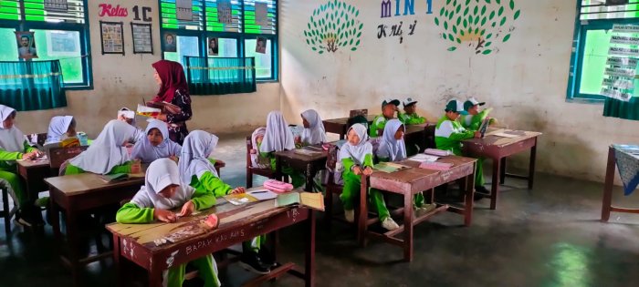 Pembiasaan Tahfiz Al-Quran melalui Setoran Hafalan Juz Amma di MIN 1 Kerinci