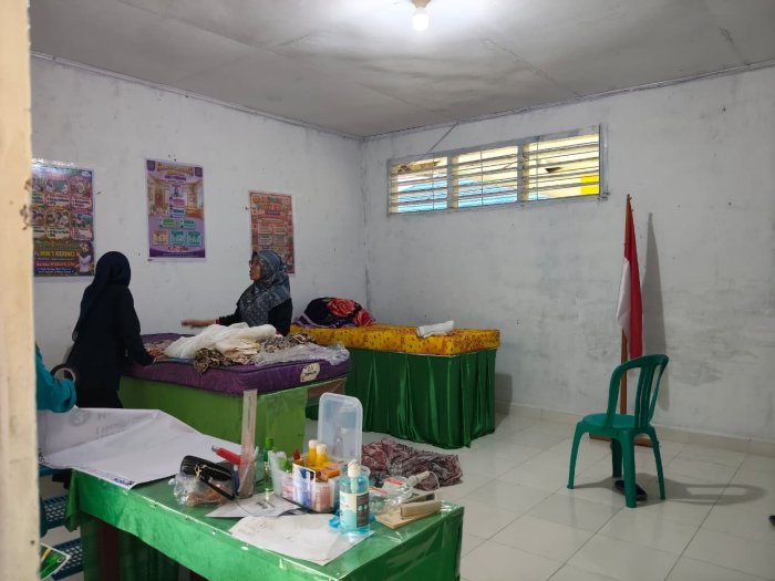 Rapi, Nyaman, dan Fungsional, MIN 1 Kerinci Tata Ruang UKM untuk Mendukung Aktivitas Madrasah Rapi, Nyaman, dan Fungsional, MIN 1 Kerinci Tata Ruang UKM untuk Mendukung Aktivitas Madrasah