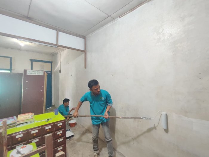 Langkah Nyata Dukung Minat Baca, Perpustakaan MIN 1 Kerinci Dibangun dan Diperbaharui Bertahap